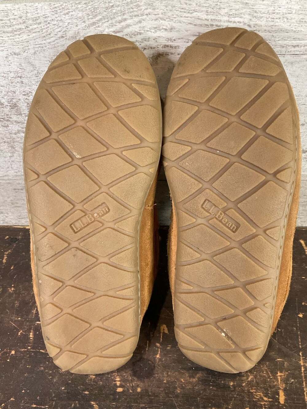 L.L.Bean Women's Wicked Good Moccasins, Size 8 Medium - Picture 6 of 8
